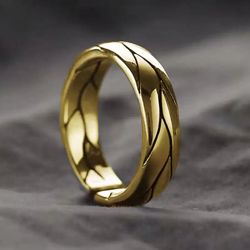 Simple Pattern Ring