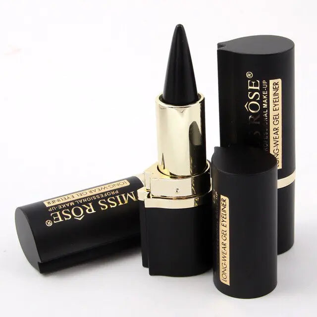 Long-Lasting Natural Black Eyeliner