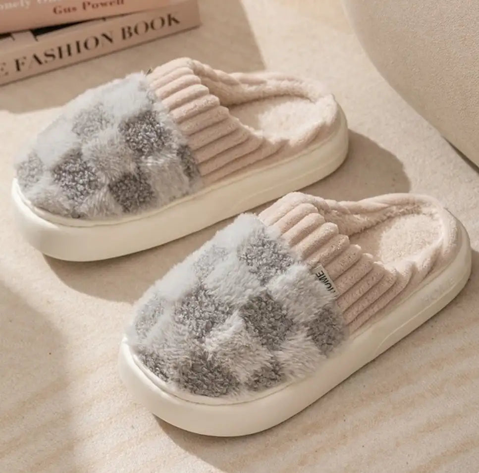 Checkered Fluffy Fur Slippers