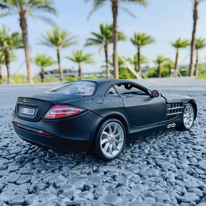 Mercedes-Benz SLR Mclaren Alloy Model Car