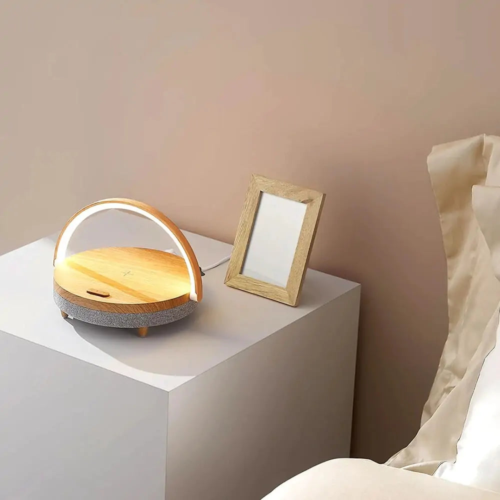 Music Desk Lamp Wireless Charger