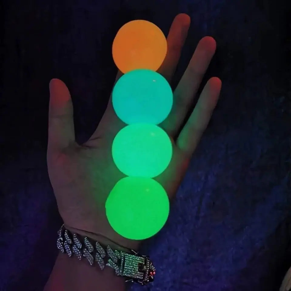 Glow in The Dark Sticky Balls