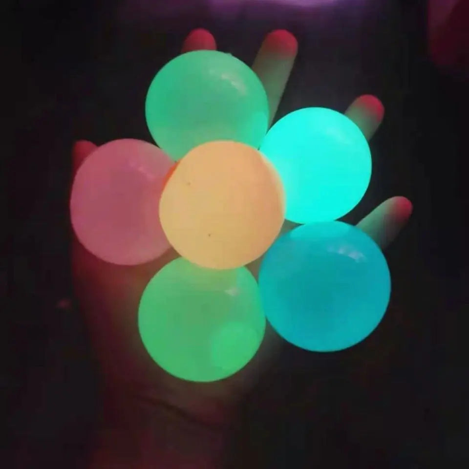 Glow in The Dark Sticky Balls